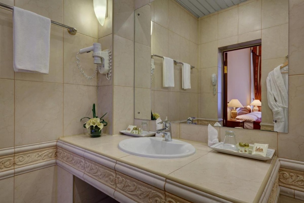 Peking Hotel Image 14