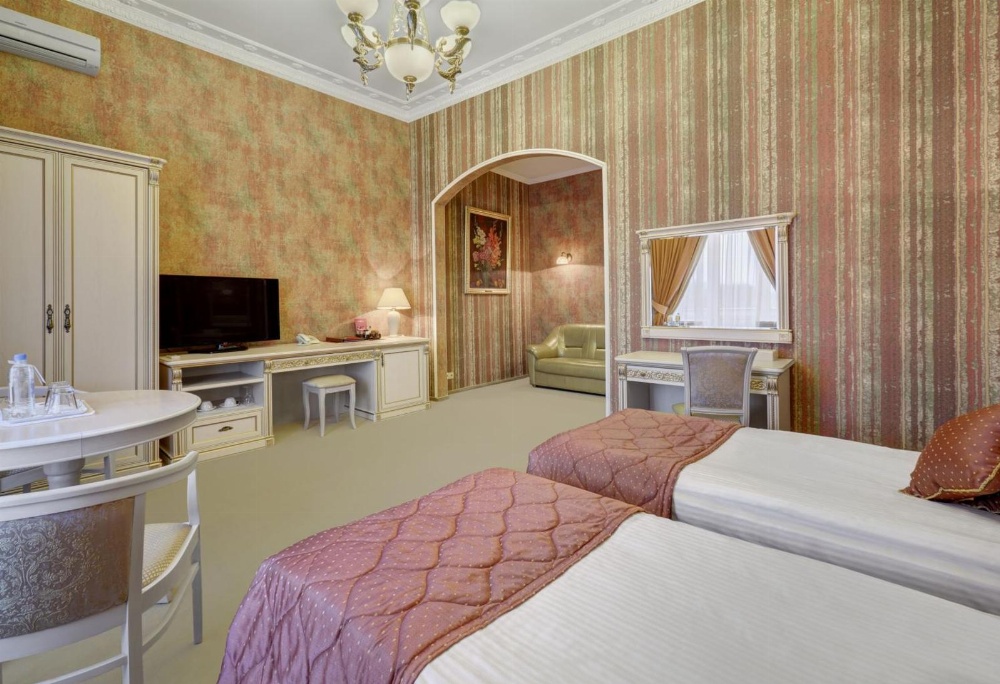 Room Image 3