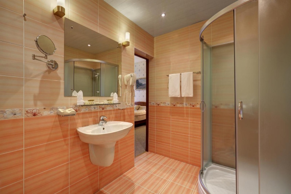 Peking Hotel Image 4