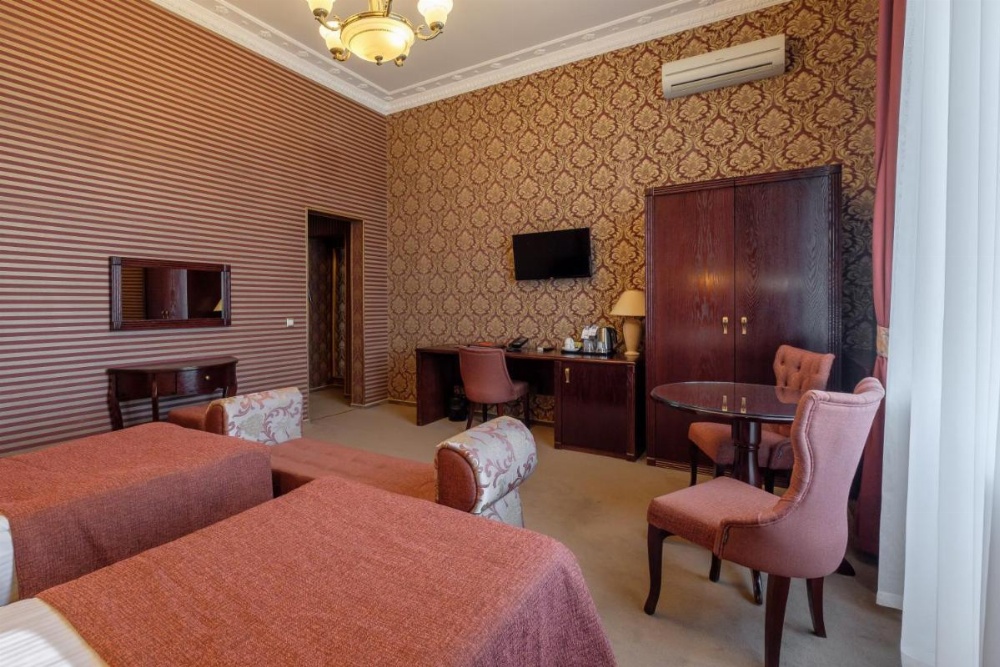 Room Image 4